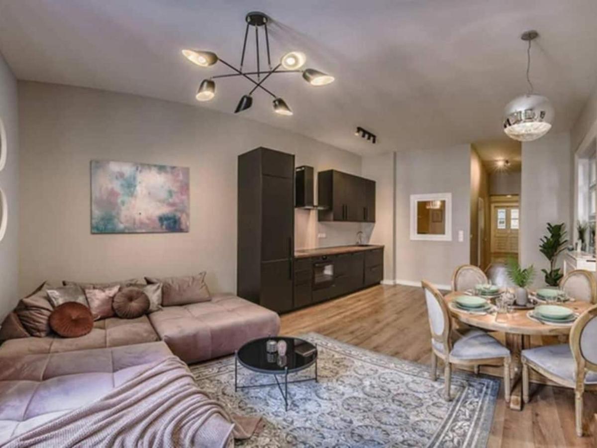 Budapest True Gem Downtown Next To Synagogue And Gozsdu Garden Area Luaran gambar